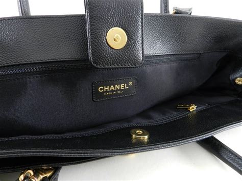 chanel cerf tote discontinued